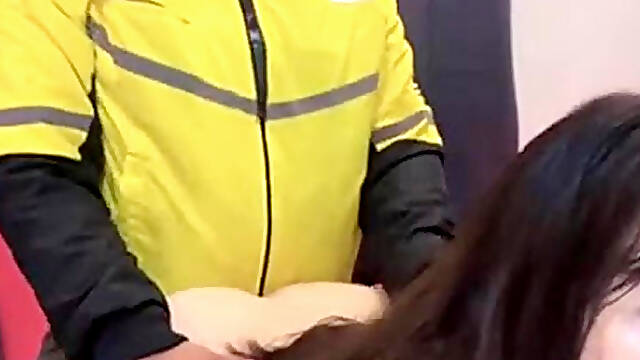 Duta Gemoy Tobrut Mulus Digenjot Cleaning Service