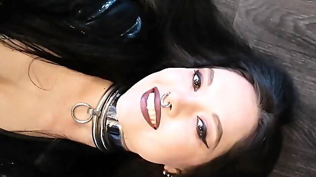 Horny Brunette POV Pussy Penetration Show HD