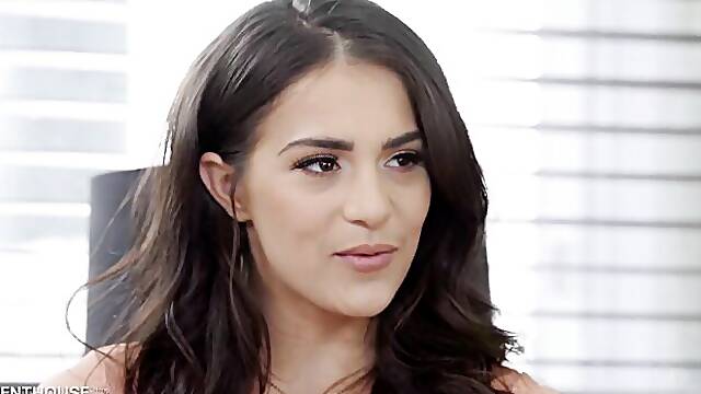 Pin-up Sofie Reyez - blonde porn movie - Penthouse