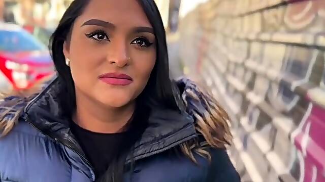 Pillada latina con sangre gitana - Scarlett