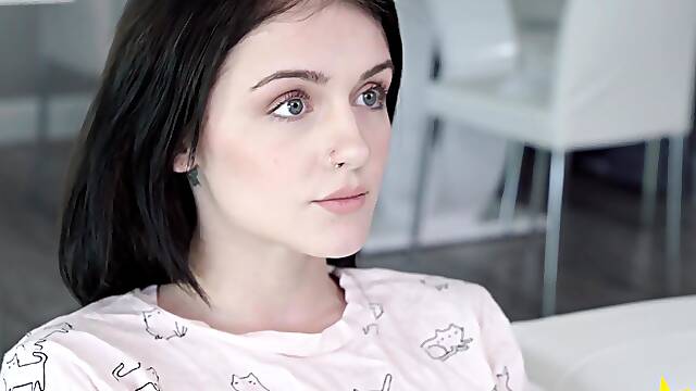 Rosalyn Sphinx - Uncontrollable Orgasms