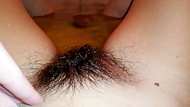 Hairy pussy fetish