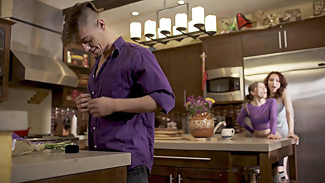 Hot tranny babe Ariel Demure get extra naughty with the Maya Woulfe