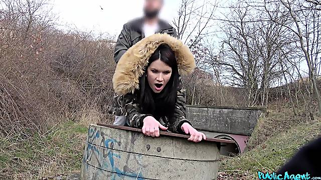 Outdoor hardcore fuck is all that Victoria Bellisima wants to do