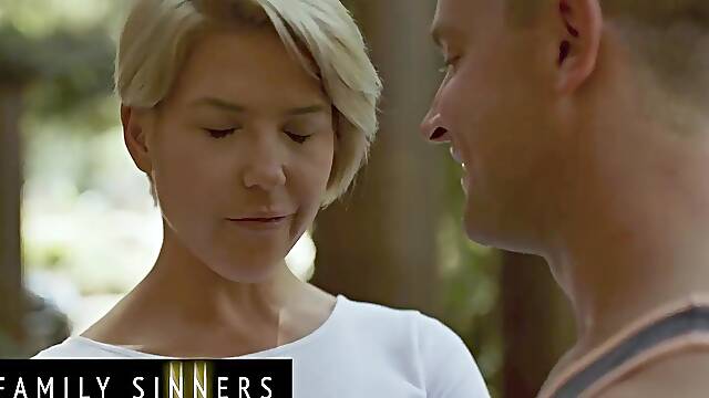 FAMILY SINNERS - Kit Mercer, Van Wylde - Who's Actually In Charge