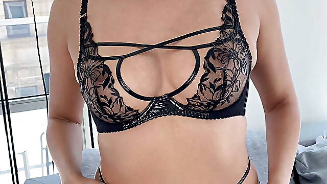 Vicki Chase and Toy Blow and Foot Job