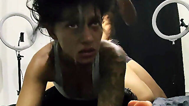 Throat Muppet Midget 2