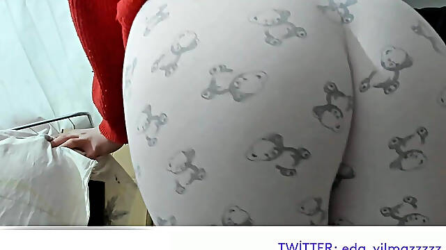 Masturbation in Pajamas- Caressed My Pussy- Turkish Porn- Big Ass- Turkish MILF- Camel Toe- Doggy in Pajamas